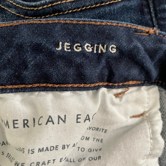 American Eagle Hi-Waisted Jegging 16R - Picture 4 of 4